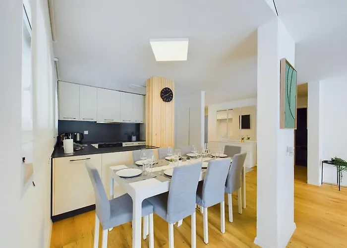 Διαμέρισμα Mountain Majesty With Stunning Views