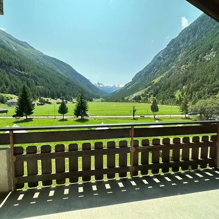 Mountain Majesty With Stunning Views * 塔什